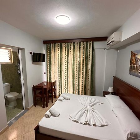 Hotel Venera Saranda Dış mekan fotoğraf