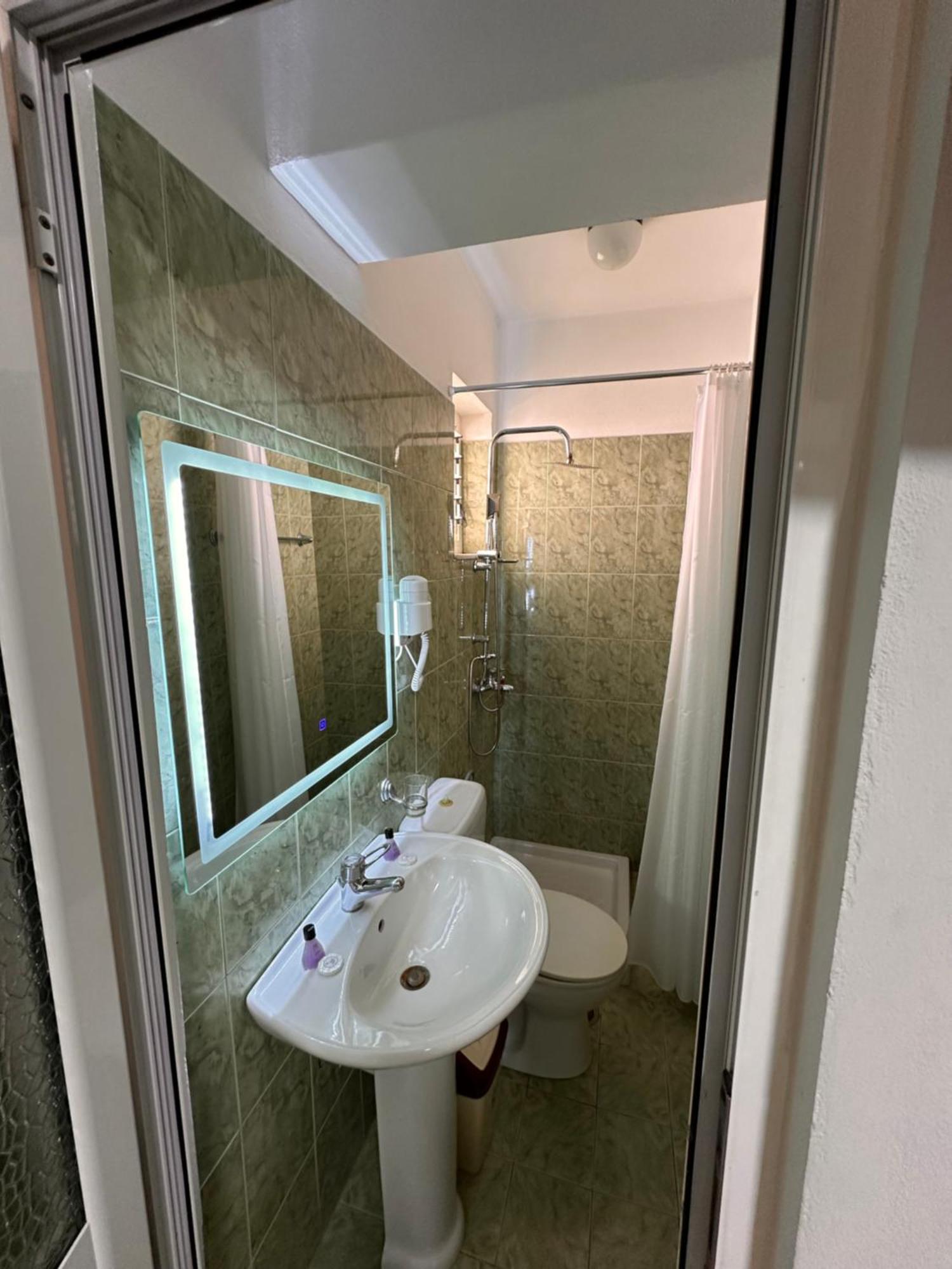 Hotel Venera Saranda Dış mekan fotoğraf