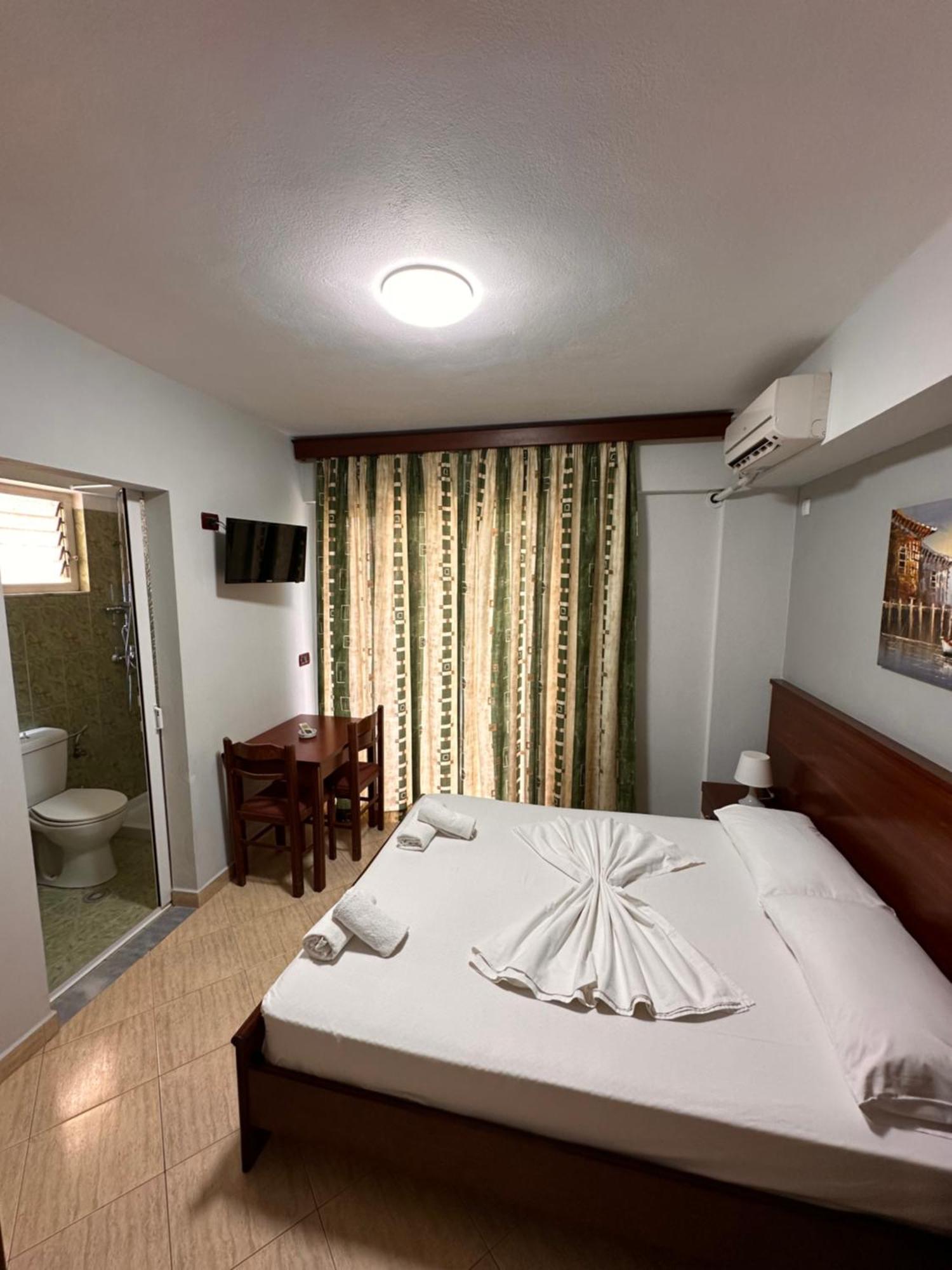 Hotel Venera Saranda Dış mekan fotoğraf