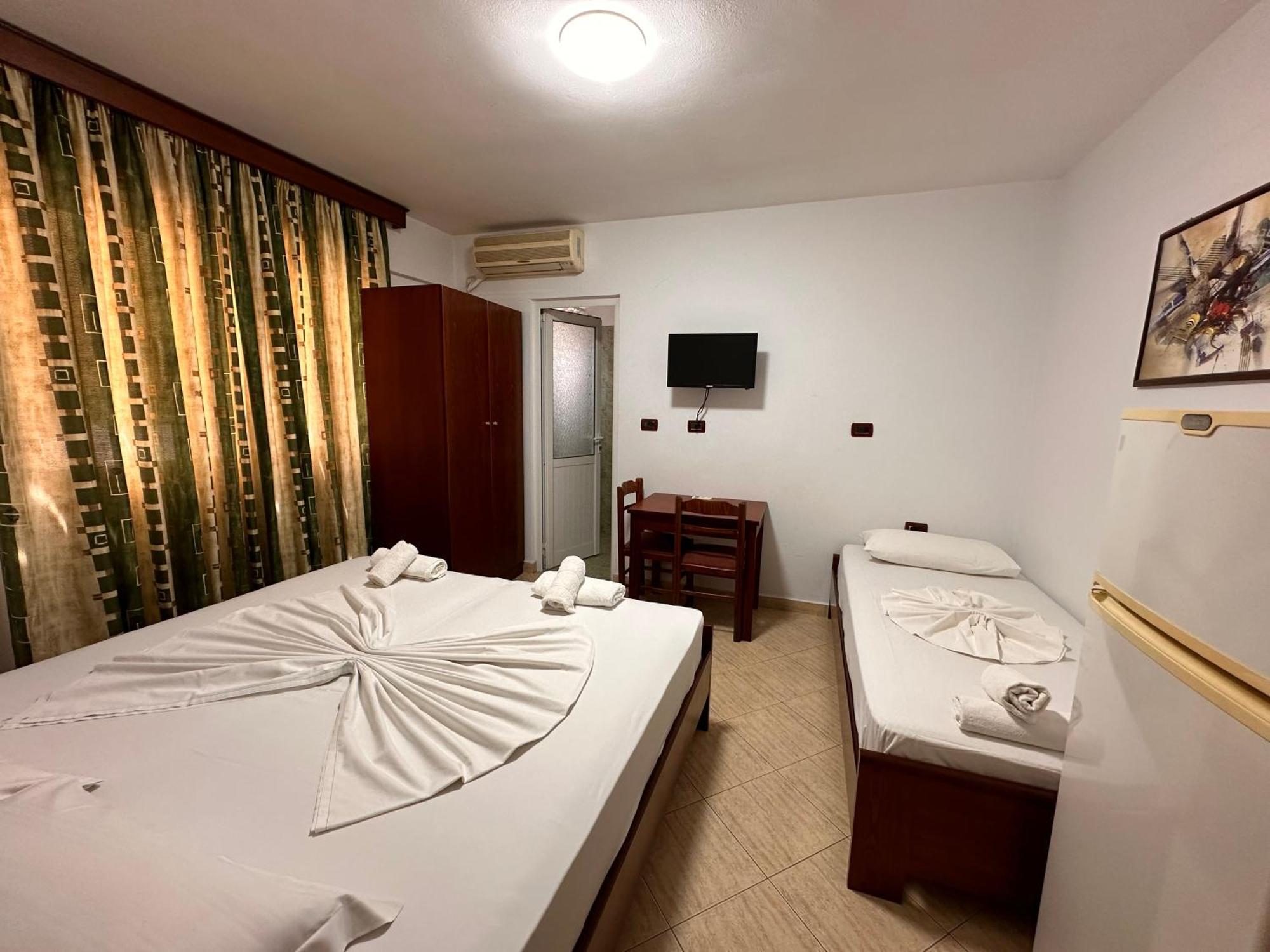 Hotel Venera Saranda Dış mekan fotoğraf